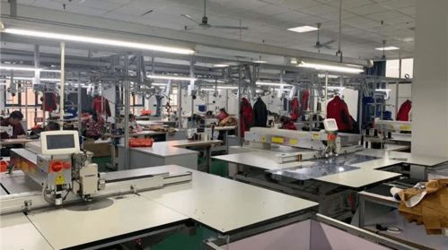 凭借一张芯片做到了标准化生产,这家服装工厂成为皮装行业 智慧工厂 典范